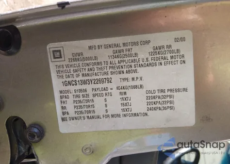 2000 Chevrolet Blazer Lt z USA, uszkodzony, nr VIN 1GNCS13W3Y2269792